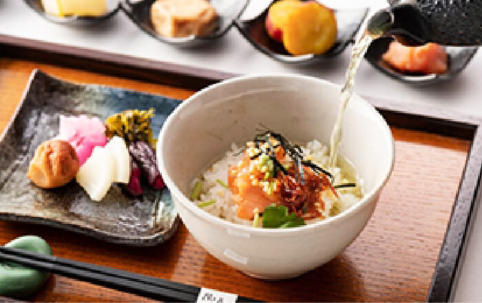 【楽天月末セール】旅の朝に癒しを〜京都のお漬物でオリジナルお茶漬けなどを楽しむブッフェ付＜朝食付＞